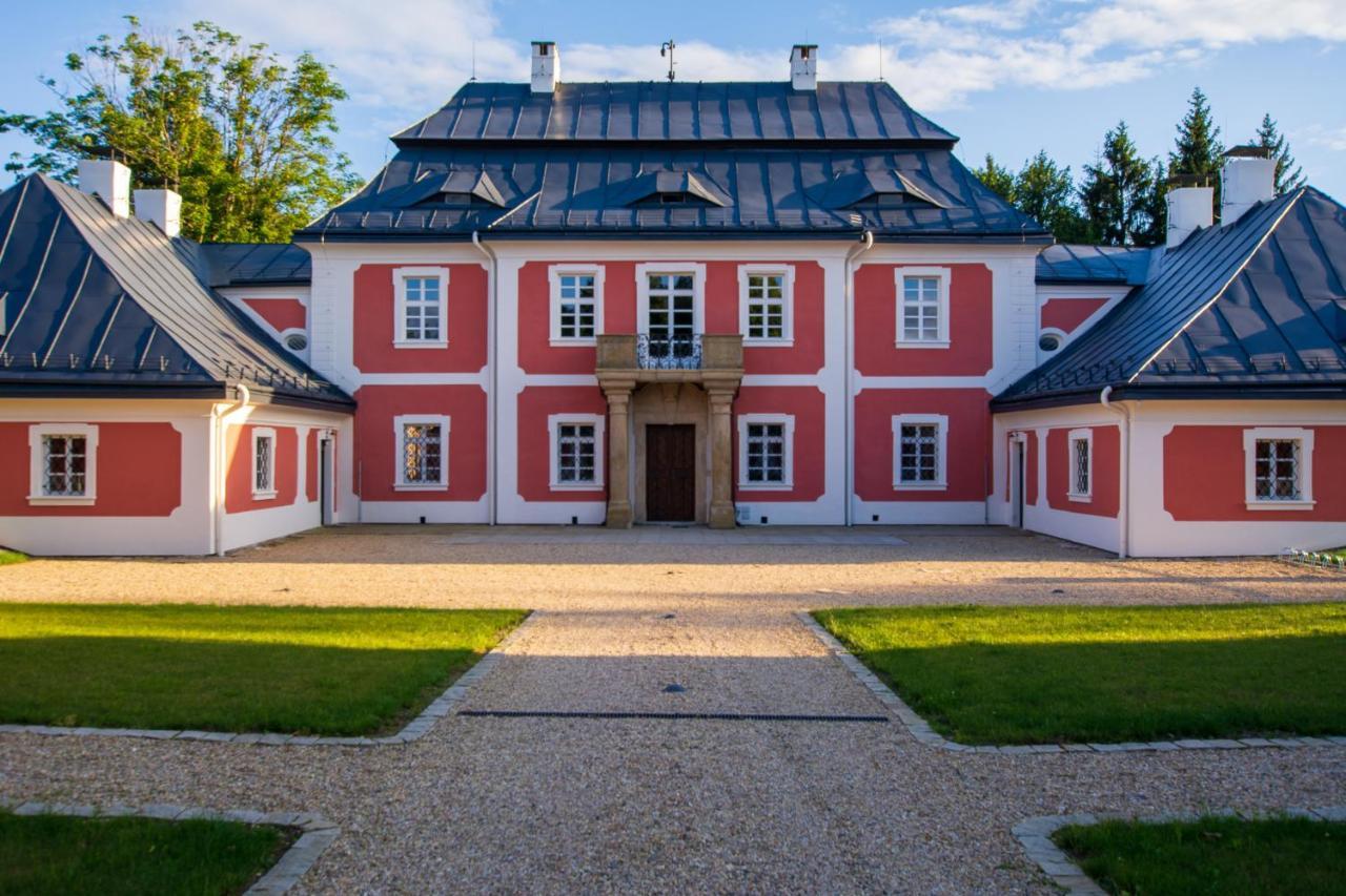 Lovecky Zamek Karlstejn