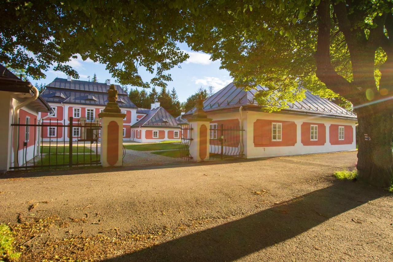 Apartment Lovecky Zamek Karlstejn