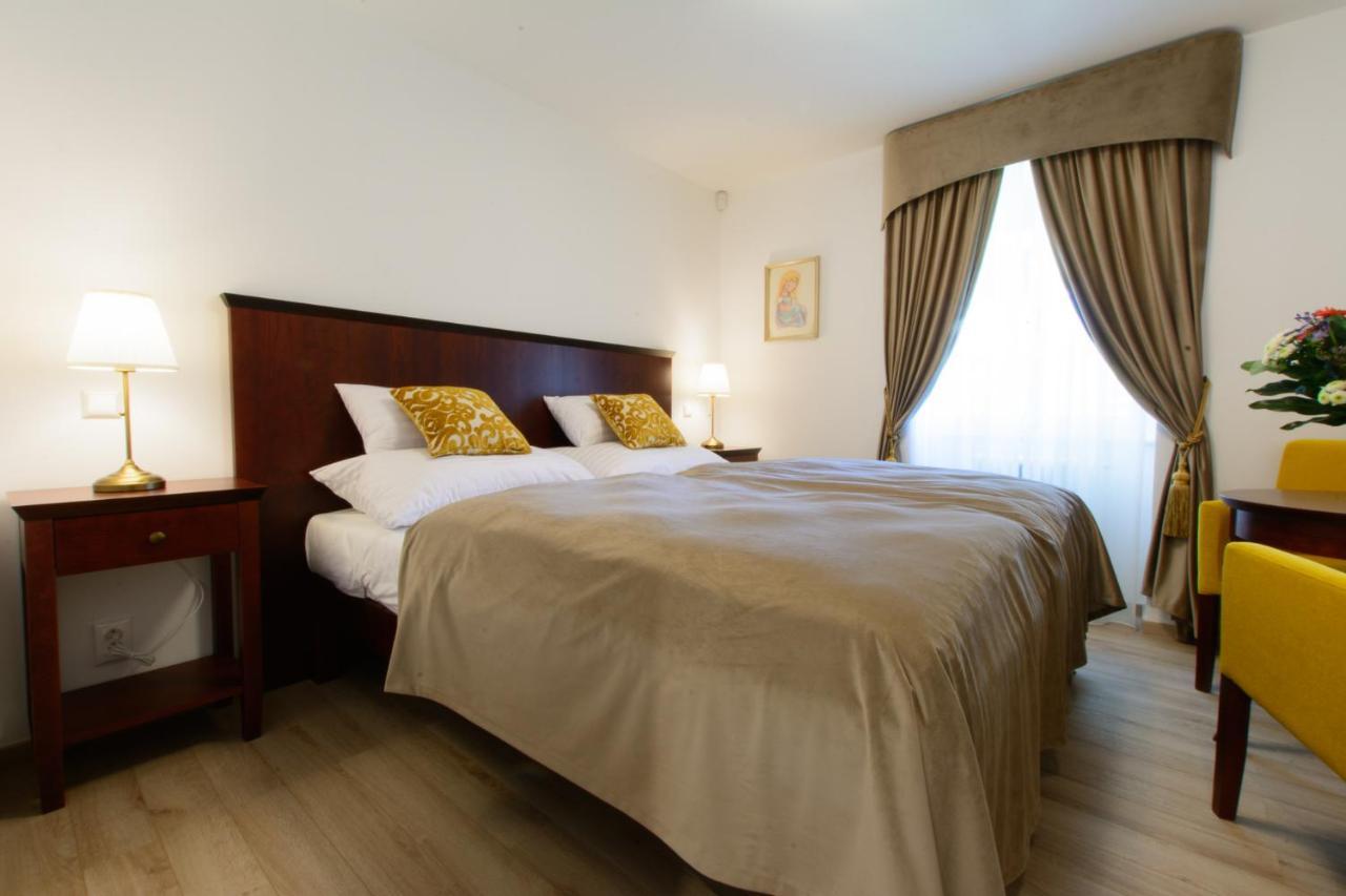 Apartment Lovecky Zamek Karlstejn *